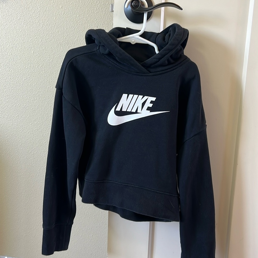 Nike cropped hoodie